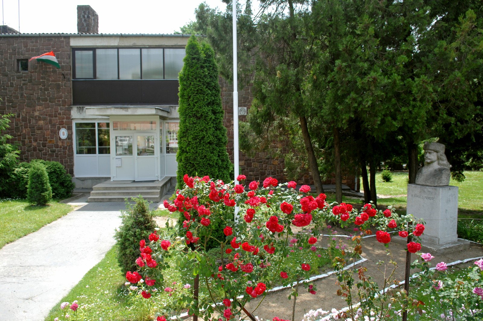 II. Rkczi Ferenc ltalnos Iskola Kaposvr